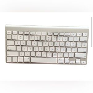 Apple Bluetooth keyboard